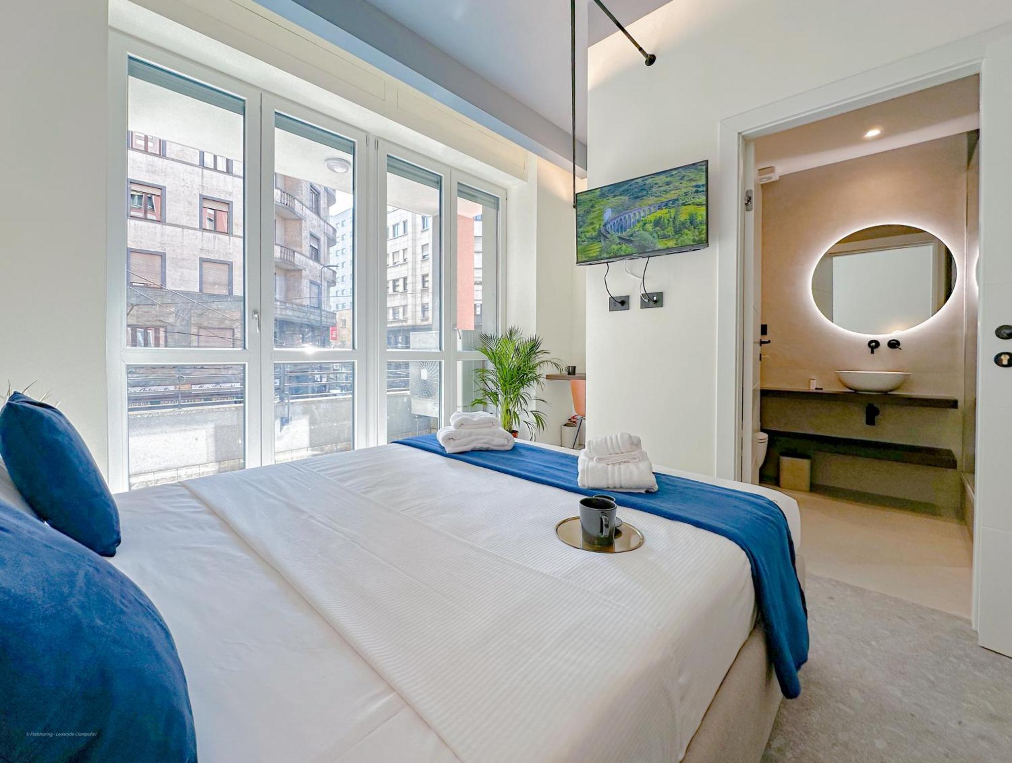 Porta Venezia - Luxy Suites - 6 Camere Милано Екстериор снимка