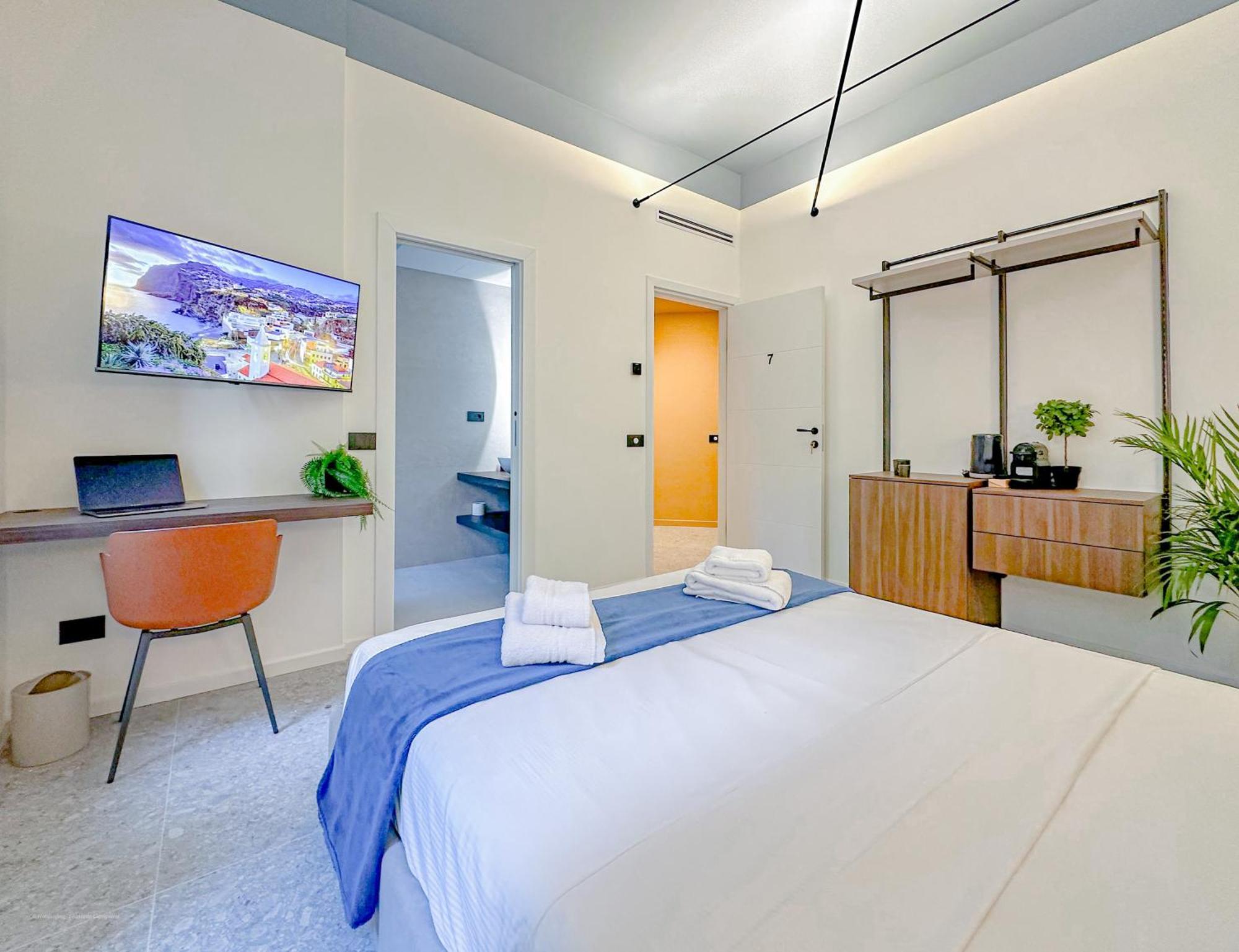 Porta Venezia - Luxy Suites - 6 Camere Милано Екстериор снимка